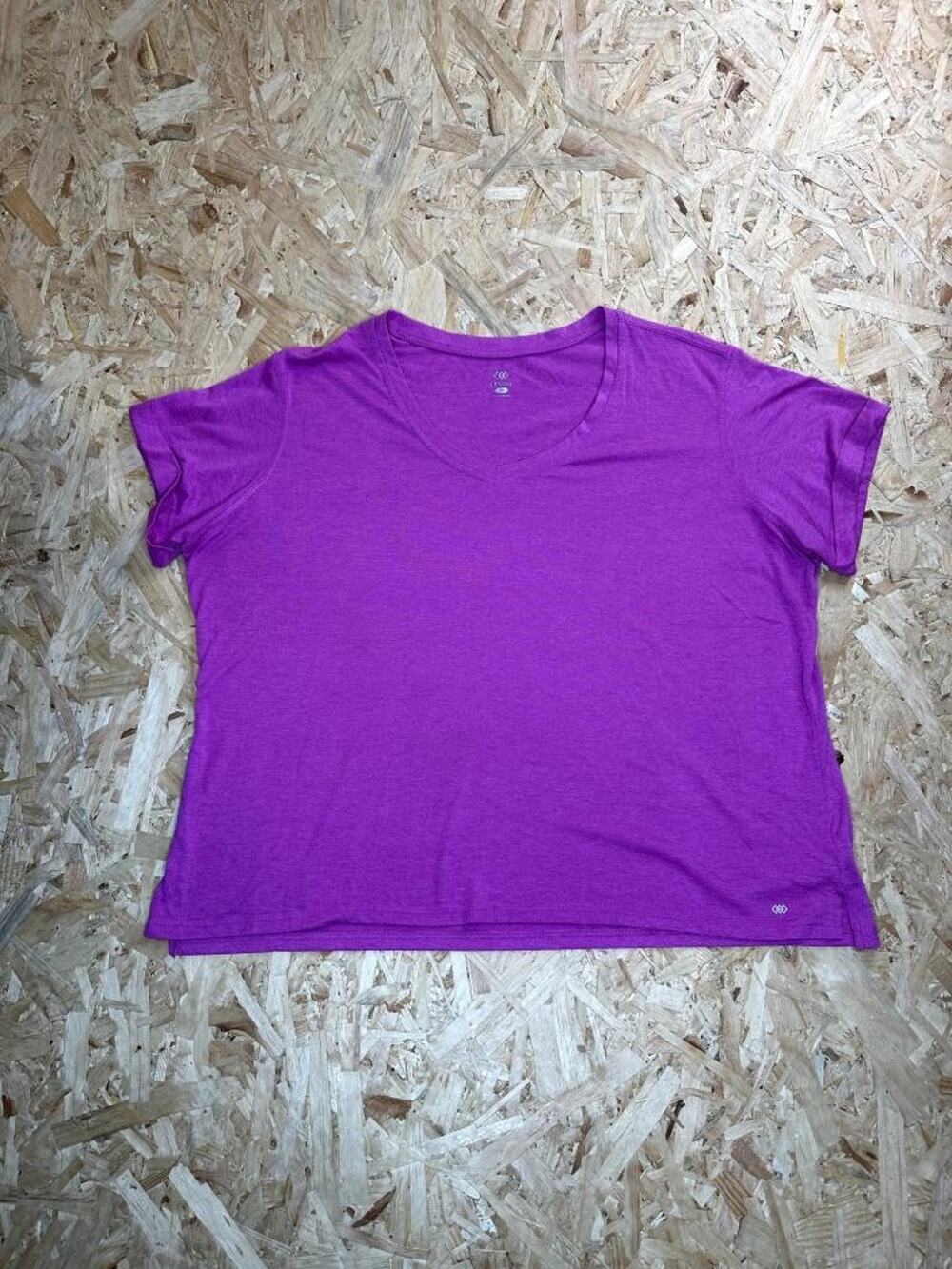 Leg3nd V-Neck T-Shirt Womens 2X Purple Short Sleeve Solid Casual Tee